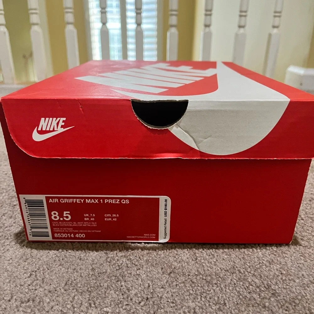 Nike stylish navy